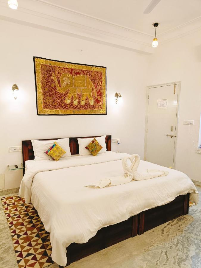 烏代浦 Prakash Ji'S Haveli -Luxurious Lakeside Retreat-酒店 外观 照片