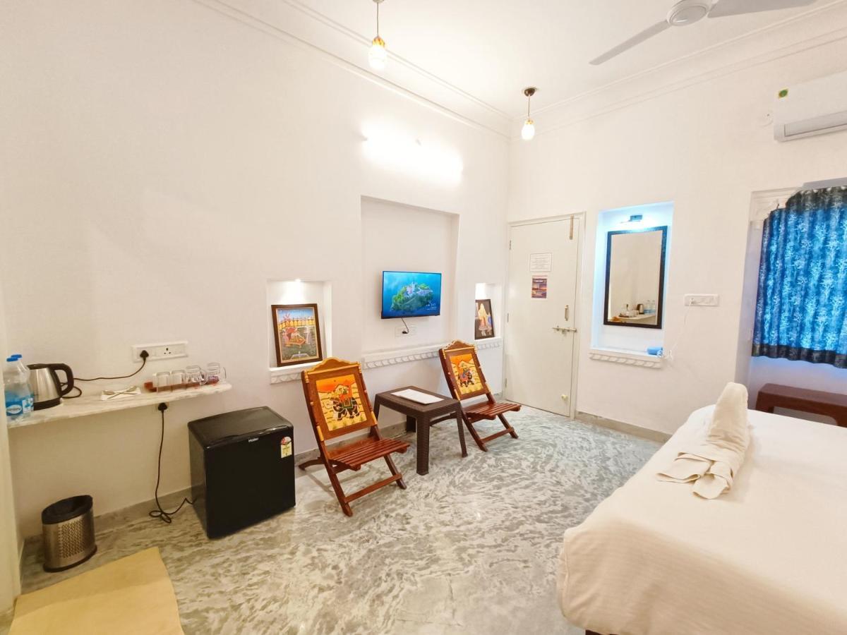 烏代浦 Prakash Ji'S Haveli -Luxurious Lakeside Retreat-酒店 外观 照片